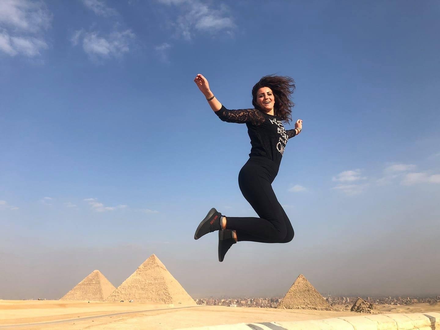 6F117787-026C-48A6-A497-9CDC56337060